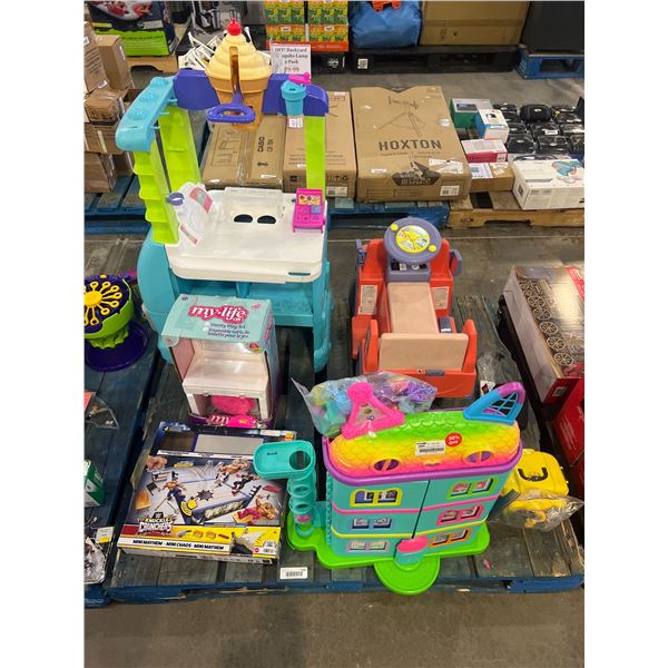 PALLET LOT – Children’s Toys Including Ride-On and Dollhouse Models