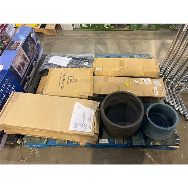Pure Garden Patio Essentials and Planters Lot