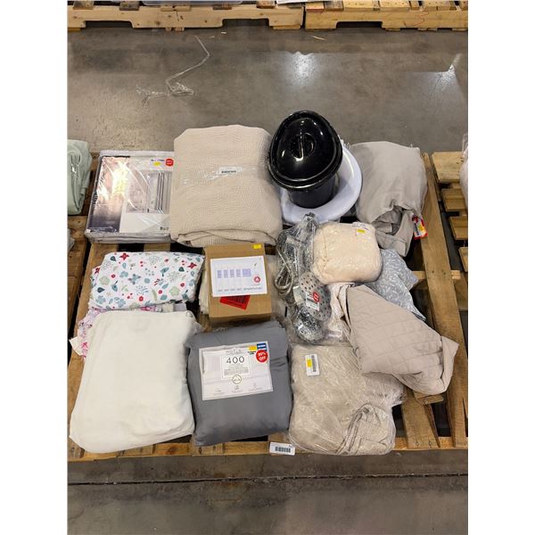 PALLET LOT – Home Goods Including Curtains, Bedding, and Kitchenware