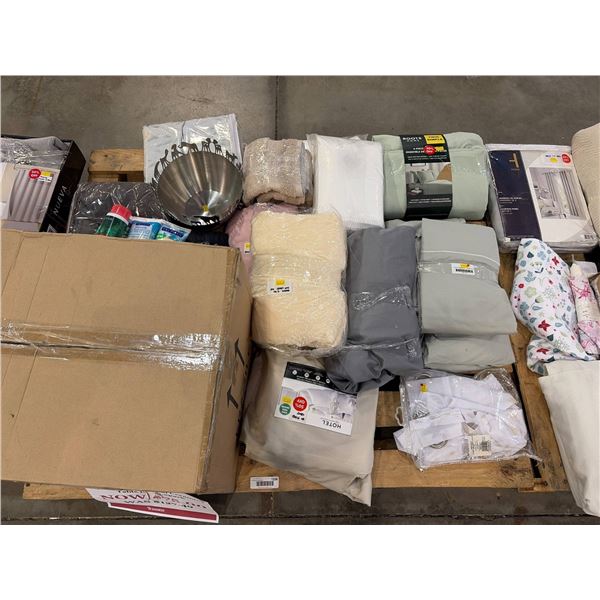 PALLET LOT – Bedding, Curtains, Home Accessories, and Lighting Supplies
