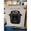 Image 1 : CHEF iQ Smart Cooker With Built-In Scale, 6 Qt, Black