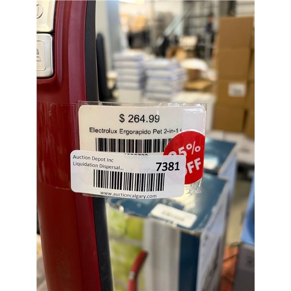 Electrolux Ergorapido Pet 2-in-1 Cordless Vacuum Cleaner in Red