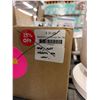 Image 10 : PALLET LOT – Kitchenware and Tableware Lot Including Dishware and Containers