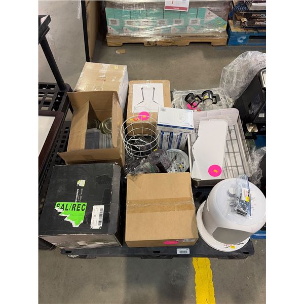 PALLET LOT – Kitchenware and Tableware Lot Including Dishware and Containers