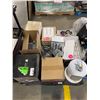 Image 1 : PALLET LOT – Kitchenware and Tableware Lot Including Dishware and Containers