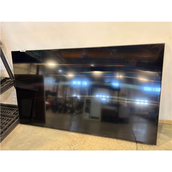 Flat Screen Television With Stand Mount And Remote Control