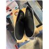Image 2 : Call It Spring Black Slip-On Shoes, Size 9, Model 6622109
