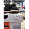 Image 4 : Men’s Black Knit Shoes, Size 7, Lace-Up