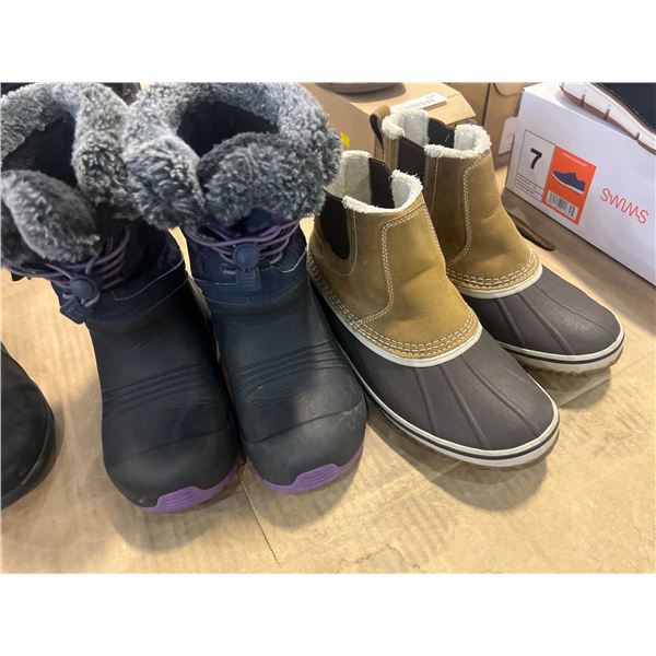 Eddie Bauer Duck Boots with Faux Fur Lining, Size 8 US
