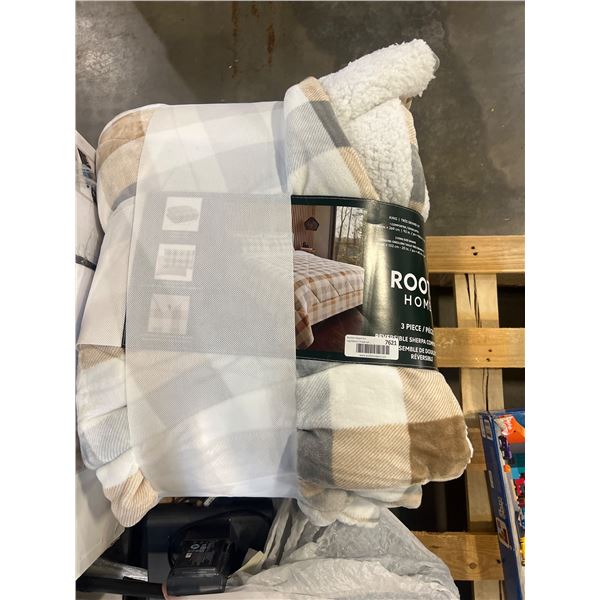 Roots Home King-Size 3-Piece Reversible Sherpa Comforter Set