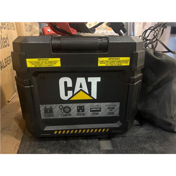 Caterpillar CAT 120PSI Portable Power Station and Jump-Starter