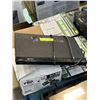 Image 5 : PALLET LOT – Household Items Including Electronics, Decor, and Kitchen Accessories