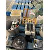 Image 7 : PALLET LOT – Household Items Including Electronics, Decor, and Kitchen Accessories