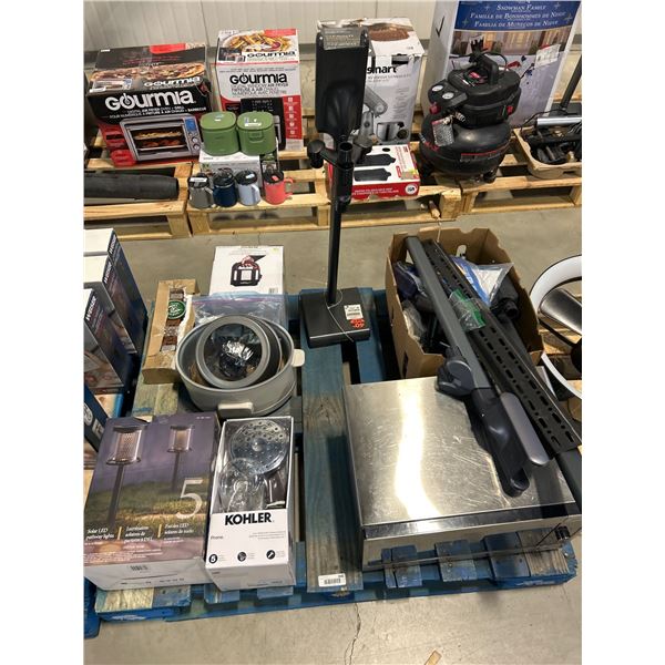 PALLET LOT – Miscellaneous Home Appliances and Accessories Including Microwave, Solar Light