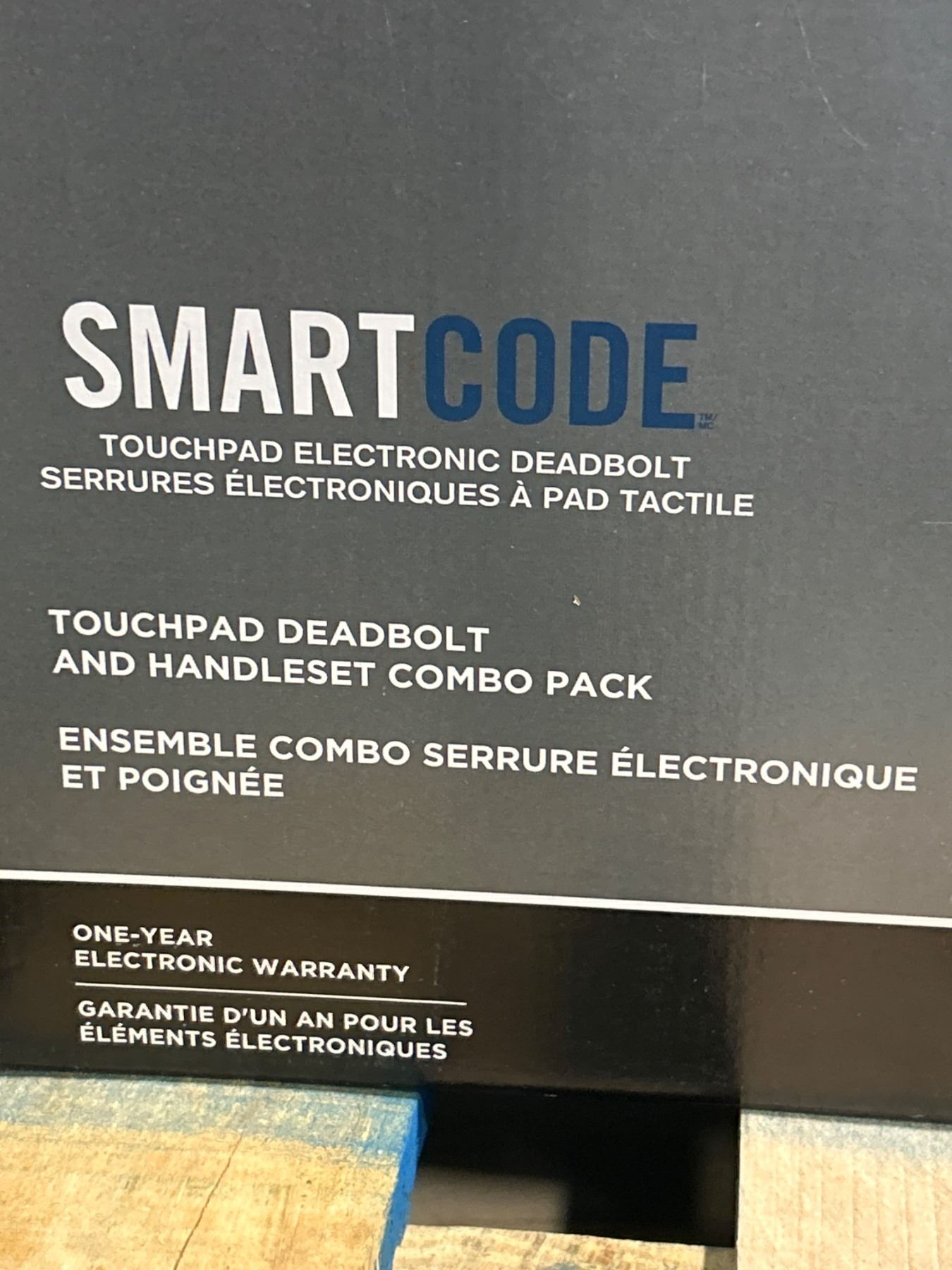 Weiser SmartCode Touchpad Deadbolt and Handleset Combo with SmartKey ...