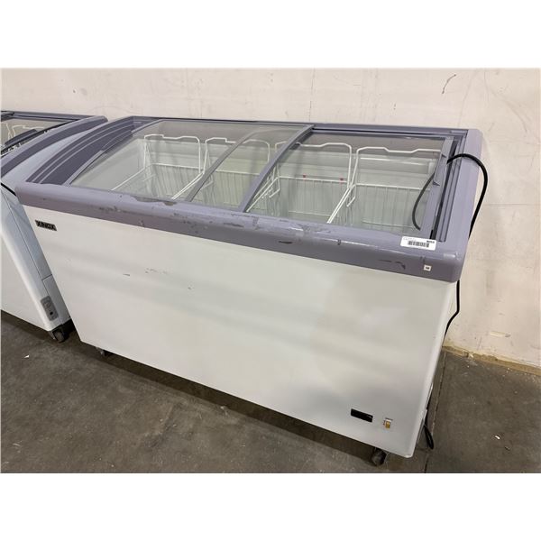 SD/SC366SY Freezer Showcase with Sliding Glass Doors and 650L Capacity