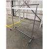 Image 2 : Adjustable Chrome Garment Rack With T-Base Design
