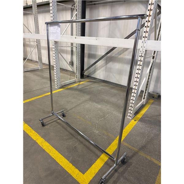 Adjustable Chrome Garment Rack With T-Base Design