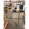 Image 1 : Adjustable Chrome Garment Rack With T-Base Design