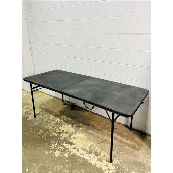 6' Folding Table