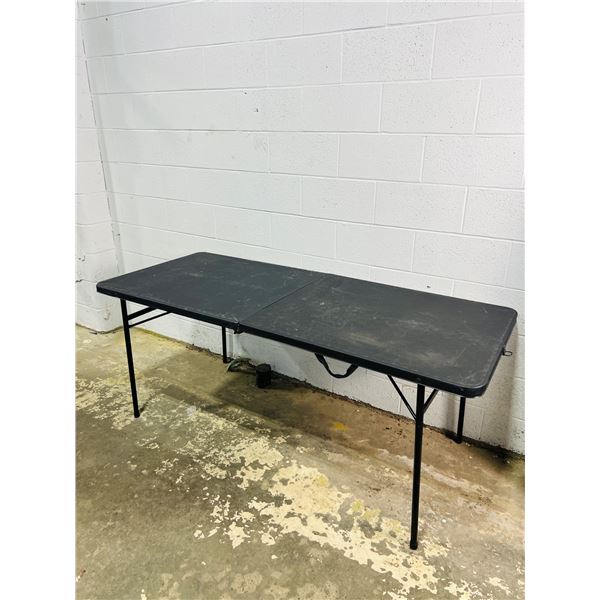 6' Folding Table