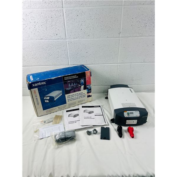 Xantrex 1000W Power Inverter