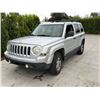 Image 1 : JEEP  PATRIOT 2012 SALV T/DONATION