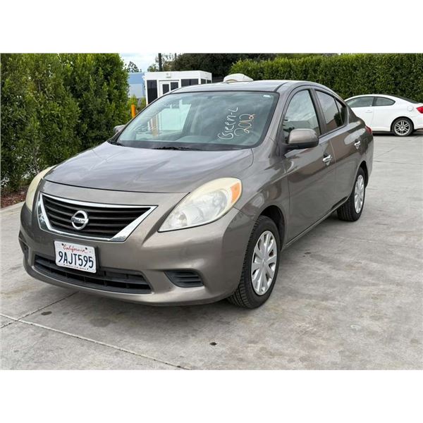 NISS VERSA 2012 T-DONATION