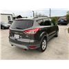 Image 3 : FORD  ESCAPE 2015 O/S-T SMOG-2 DAYS
