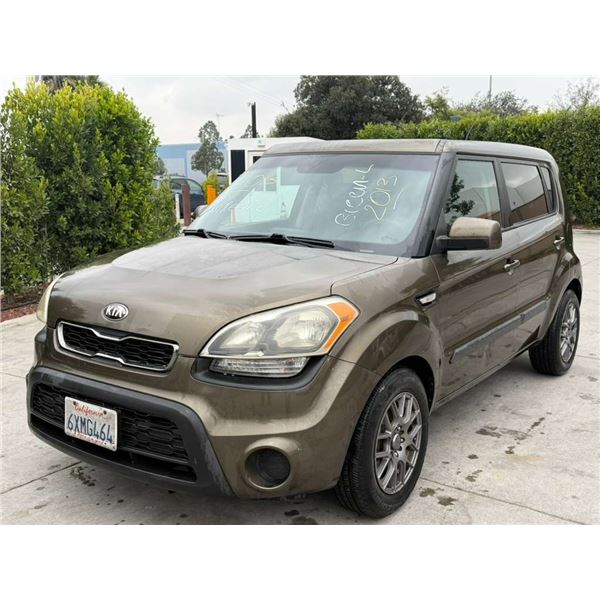KIA SOUL 2013 T-2 DAYS