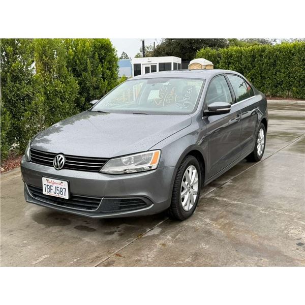 VOLK JETTA 2013 APP DUP/T -