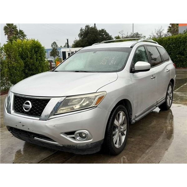 NISS PATHFINDER 2013 T-DON - 2 DAYS