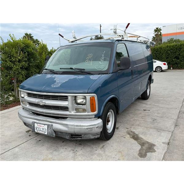 CHEV G2500 1998 SALV T/DONATION