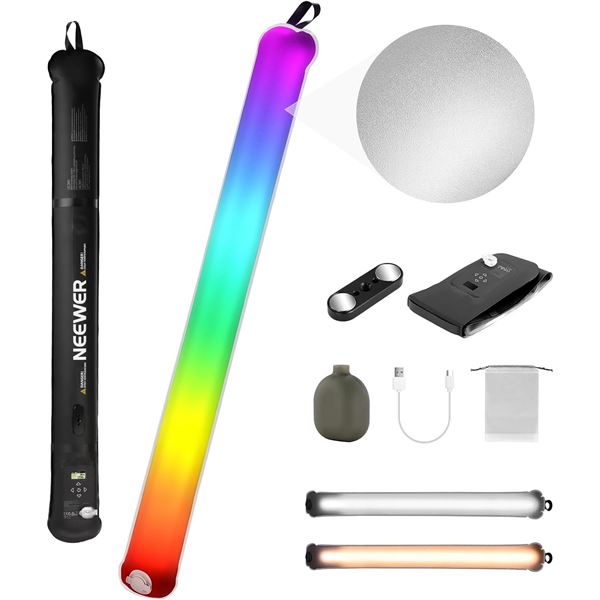 BNIB Neewer Basics GC30C Handheld Inflatable RGB LED Fill Light - RV: $140 CAD (Model: GC30C)