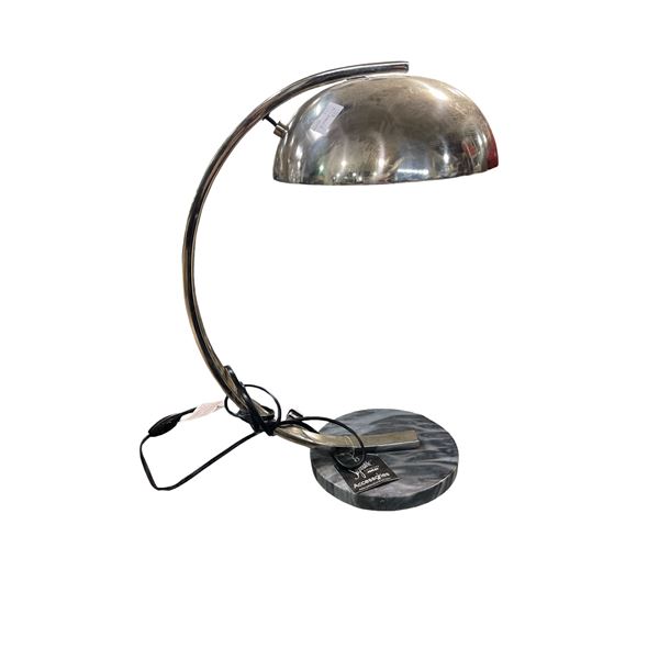 Signature Design by Ashley - Chrome Dome Shade Table Lamp (H20")