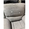Image 3 : Set of 2 Grey Power-Reclining Lounge Chairs, Approx. H36" x 40" x 30" Each