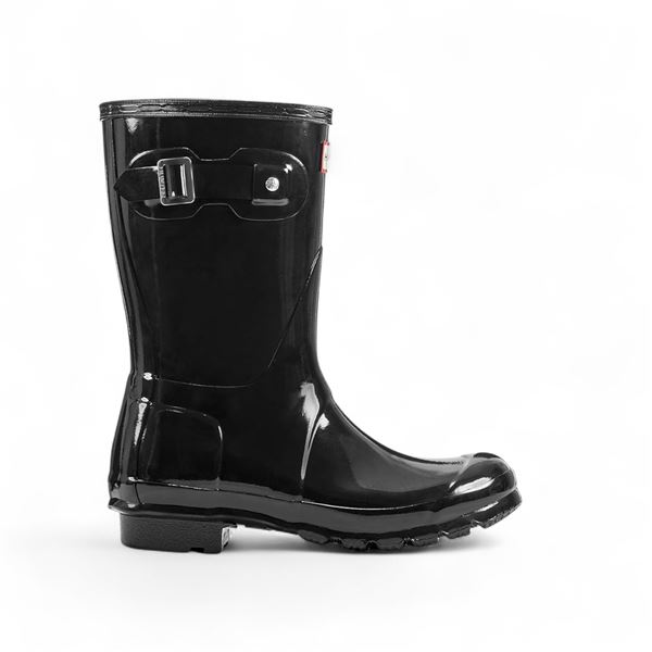 BNIB Hunter Women's Original Short Gloss Boots Black - RV: $165 CAD (Size US 9)