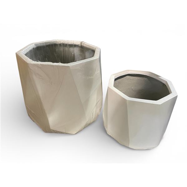 Set of 2 Geometric Faceted Planter Pots