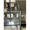 Image 3 : Mirrored Pedestal Display Stand