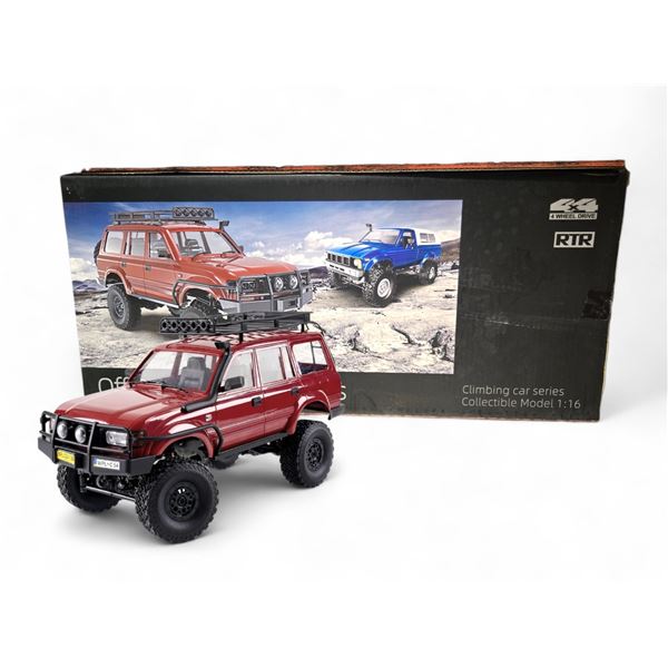 BNIB Off Road Racing Series Military Truck 1:16 Spoobot