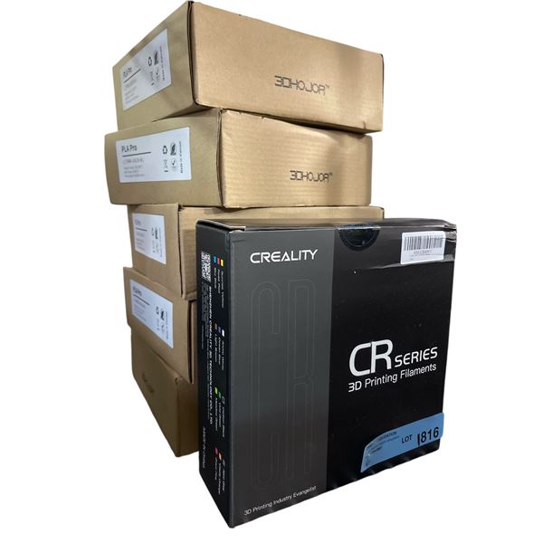 Group of 3D printing filaments (3D Hojor & Creality)