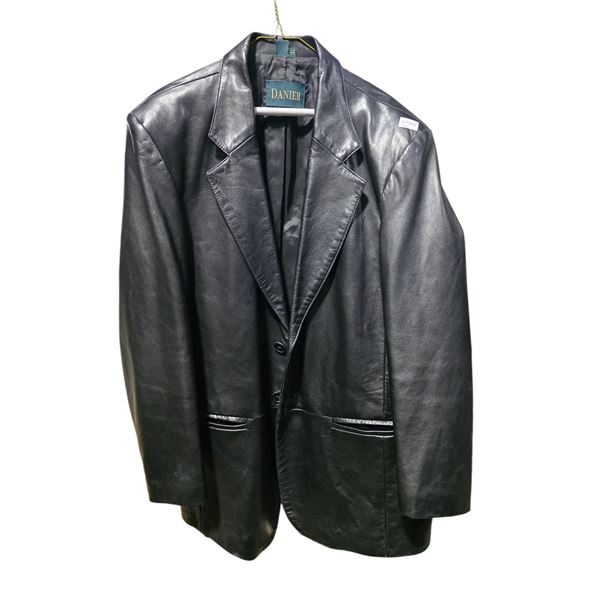 Danier Men's Black Leather Blazer Jacket