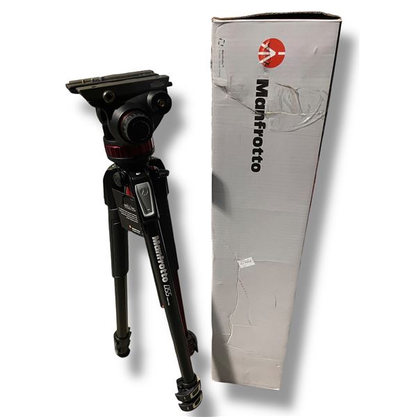 Manfrotto Tripod (MT055XPRO3)