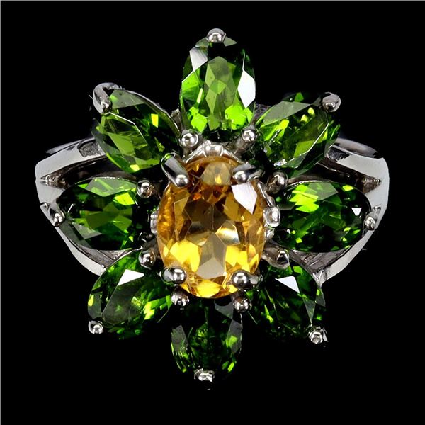 8X6 mm OVAL CITRINE AND CHROME DIOPSIDE RING IN 14K WHITE PLATED GOLD OVER 925 STERLING SILVER - SIZ