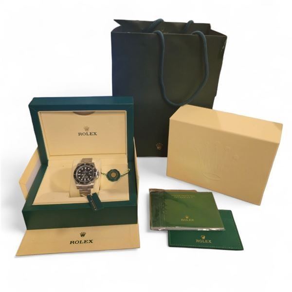 SUPERCLONE - Rolex Oyster PerpetualI 116610LN 40mm Submariner Chronometer