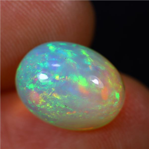 3.41 ct Certified Welo Opal gemstone ($11,082 Appraisal)
