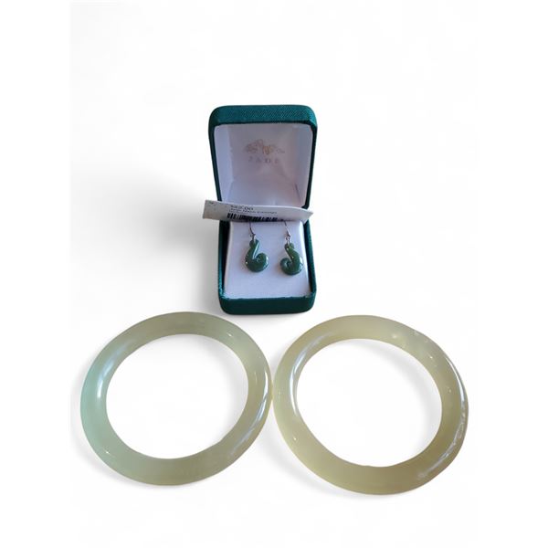 Vintage group of 2 Jade Bangle & Hook Earrings - Total R.V. $139