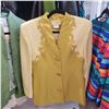 Image 5 : Group of 7 Vintage Premium Women's Blazers pcs - various sizes