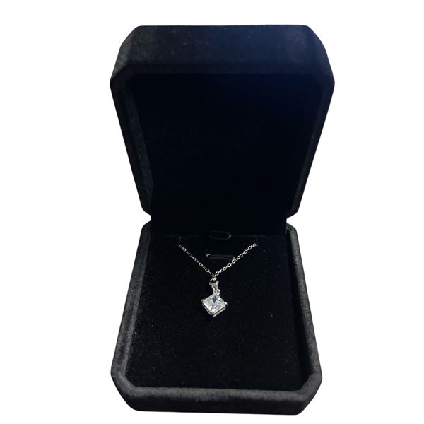 New 925S 2.0ct Princess Cut Simulated Diamond (CZ) Necklace - Adjustable 16" to 18" Long Mounted in 