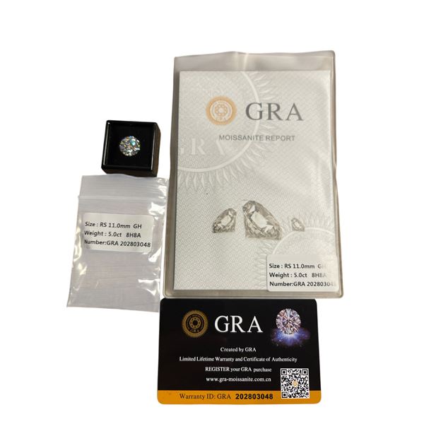 New 5.0ct Moissanite Lab Diamond, Round Brilliant Cut - D - VVS1, Tests Positive with a Diamond Test